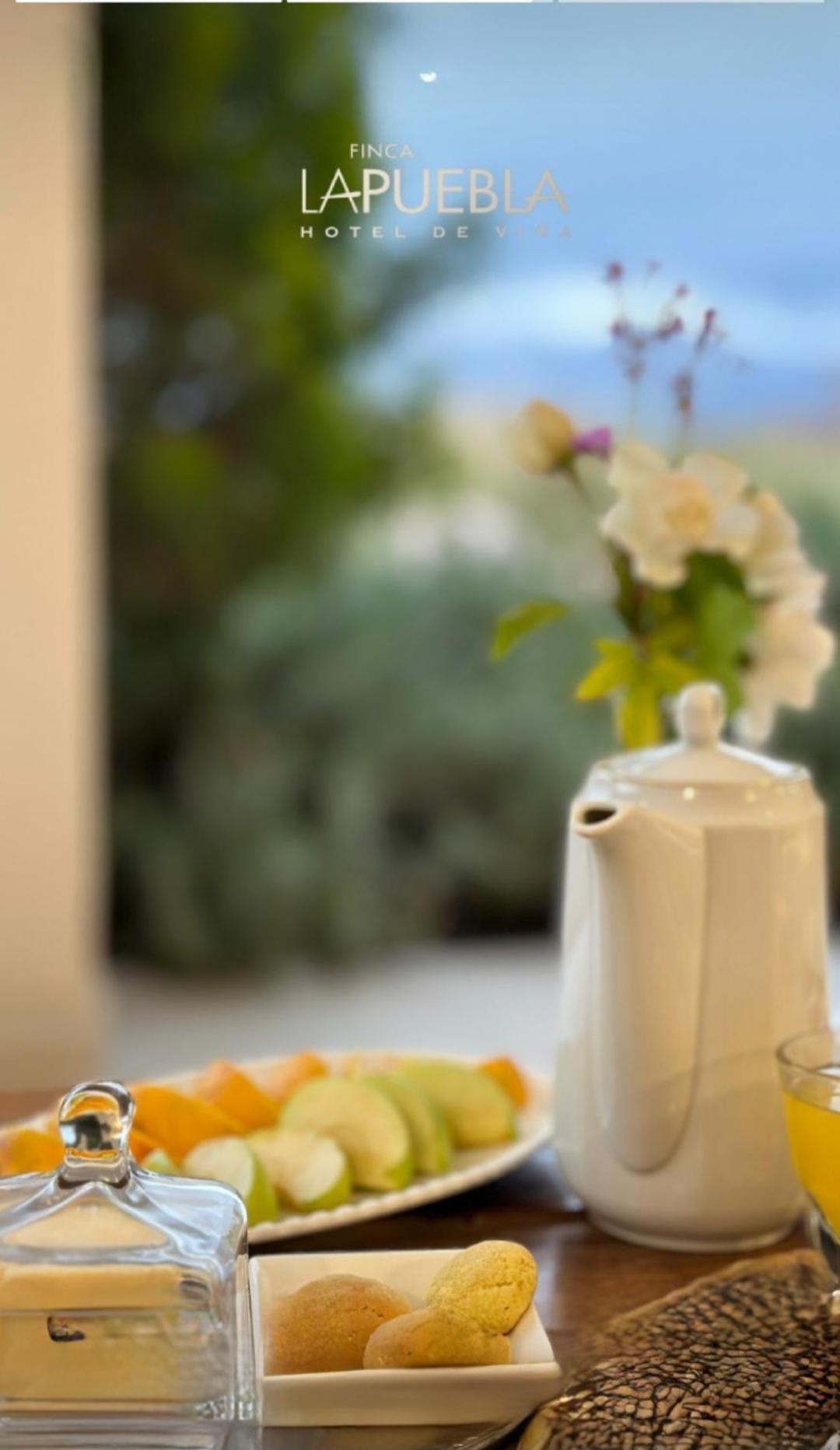 Finca La Puebla Hotel La Consulta Екстериор снимка